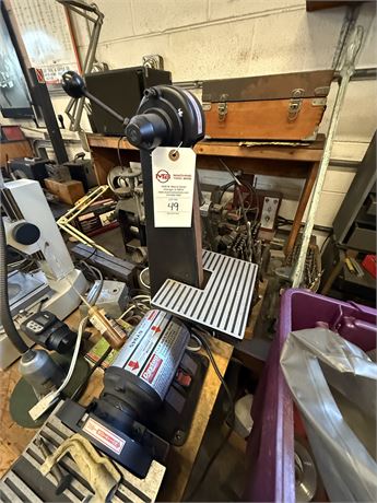 Dayton Model 6Y945 Bench Top Belt & Disc Sander