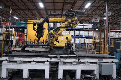 Fanuc Robot R-2000iC/165F w/ RTU (2016)