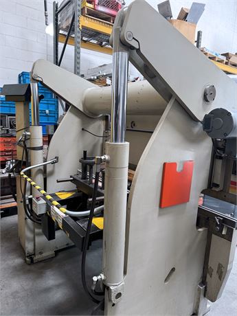 Accurpress 7606 HydraulicPress Brake