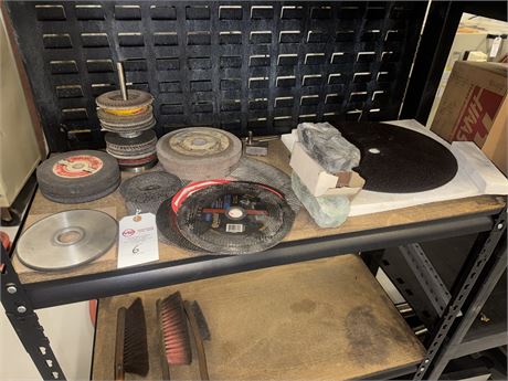 Lot of Assorted Buffer/Grinder Wheels