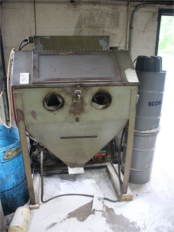 Econoline 36" Sand Blast Cabinet