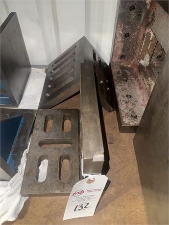 Set of (2) 9" x 6" x 7" Angle Plates