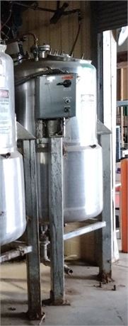 Walker Stainless Equipment 300 Gal Vacuum Pressure Reactor
