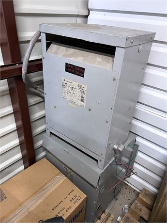 (2) Three-Phase Transformers