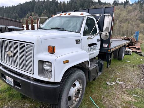 Chevrolet C7500 Flatbed (2002)