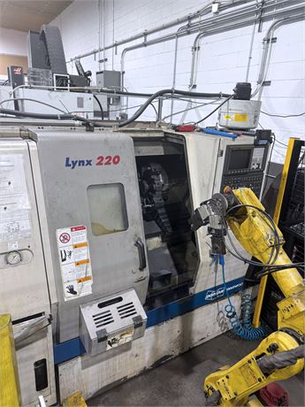 Doosan Lynx 220A CNC Lathe (2006)