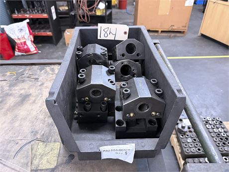 (1) Lot of HASS CNC Lathe Tool Holders