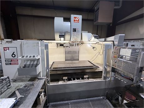Haas VF-6 Vertical Machining Center (2007)