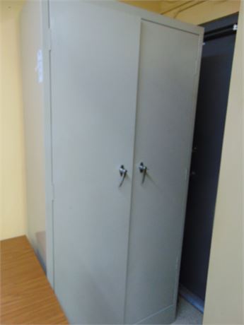 2 Door Cabinet