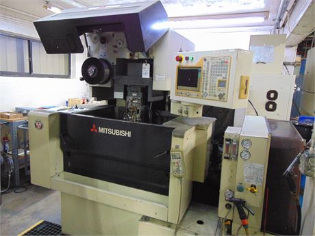 Mitsubishi FA10MD Wire EDM Machine (2005)