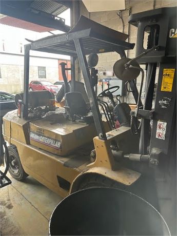 Cat GP40 Forklift