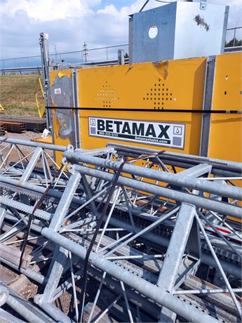BETA MAX Hoists MAX CLIMBER MC2500TP/M V Construction Elevator / Hoist (2018)