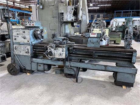 25"x80" TOOLMEX Engine Lathe