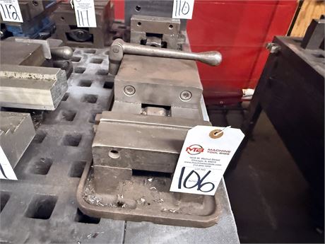 KURT Machine Vise