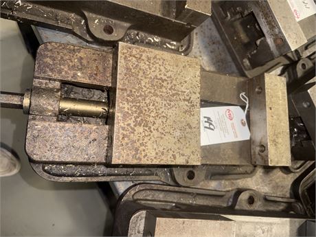 Kurt 6" Jaw Machine Vise