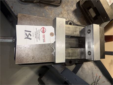 Kurt 6" Jaw Machine Vise