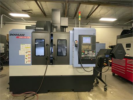 Doosan DNM400-II Vertical Machining Center (2013)