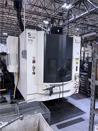 Makino S33 Vertical Machining Center (2008)