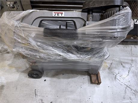 JET HVBS-712 Vertical Band Saw