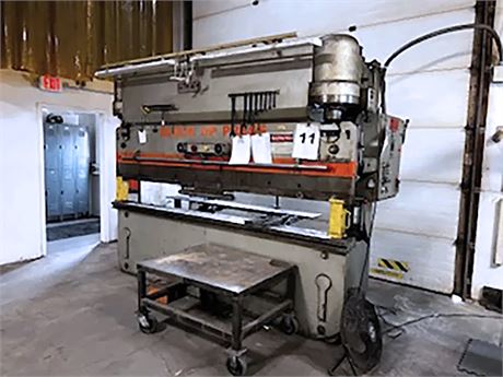 Pacific 110 Hydraulic Press Brake