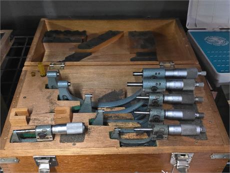 0-6" Outside Micrometer Set