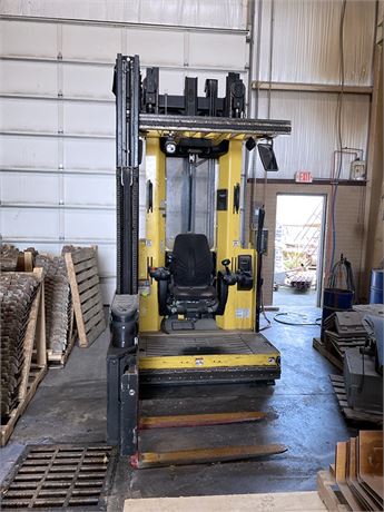 Hyster V30ZMU Order Picker (2014)