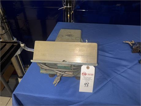 Simco Bur-Beaver #BB920 Deburring and Beveling Machine