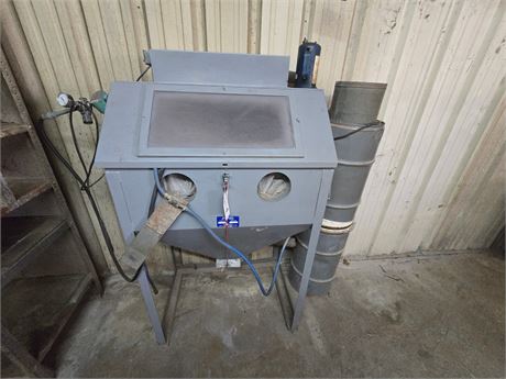 Mac Blast Dry Blast Cabinet