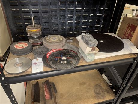 Lot of Assorted Buffer/Grinder Wheels