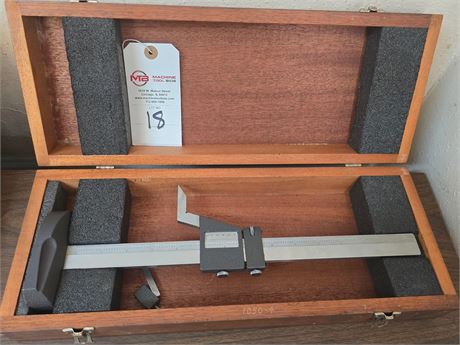 14" Height Gauge with Case