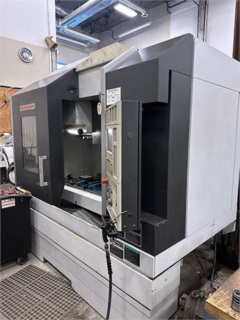 Mori Seiki Duravertical 5100 Vertical Machining Center (2010)