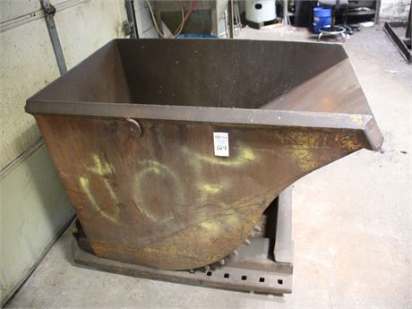 Self-Dumping Scrap Hopper