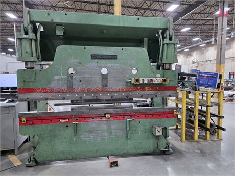 Cincinnati CB135 Press Brake