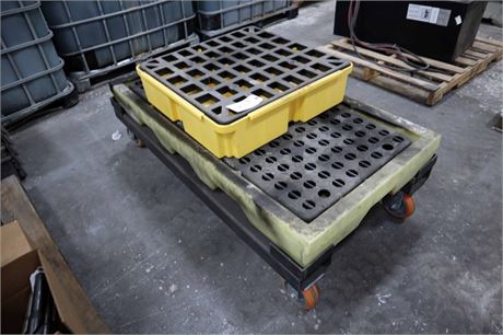 Drum spill containment pallets