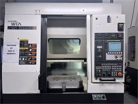 Hyundai Wia i-CUT380D Vertical Machining Center (2011)