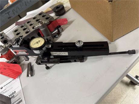 Starrett 1102 Dial Indicator Diameter Gage
