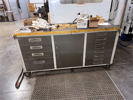 rolling tool cabinet