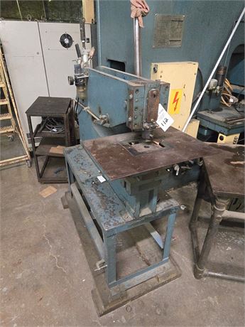 Roper Whitney Pexto 8-Ton Punch
