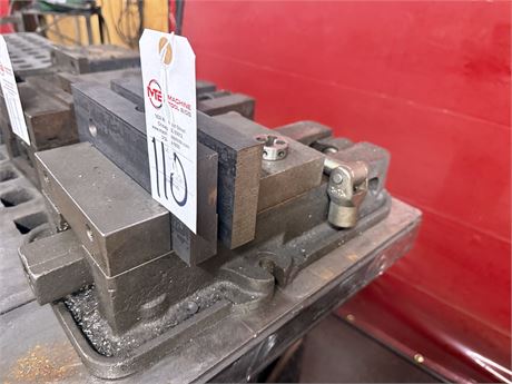 KURT Machine Vise