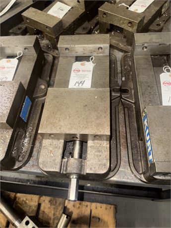 Kurt 6" Jaw Machine Vise