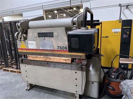 Accurpress 7606 Hydraulic Press Brake