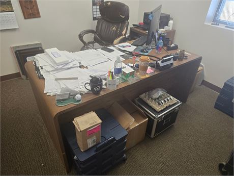 Lot of Assorted Furniture