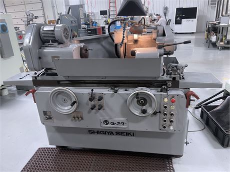 Shigiya-Seiki GU-27-40H Cylindrical Grinder