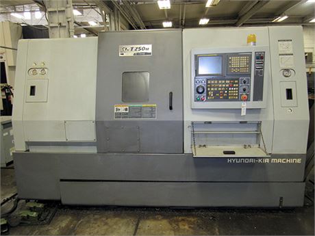 Hyundai Kia SKT-250M CNC Lathe (2009)