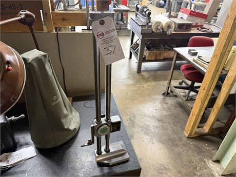 Mitutoyo Height Gauge