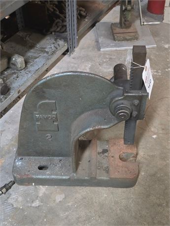 Famco 2-Ton Arbor Press