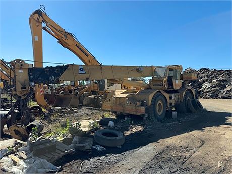 Grove RT-740 Rough Terrain (4×4) Hydraulic Crane