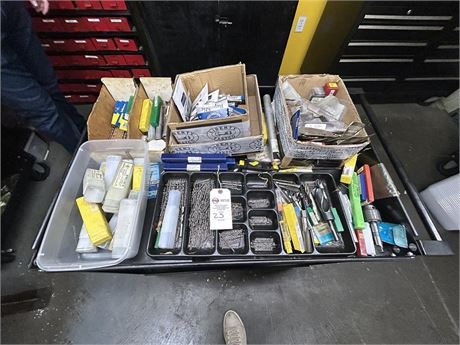 LOT OF MISC DRILL BITS