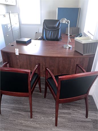Executive Desk & Chairs
