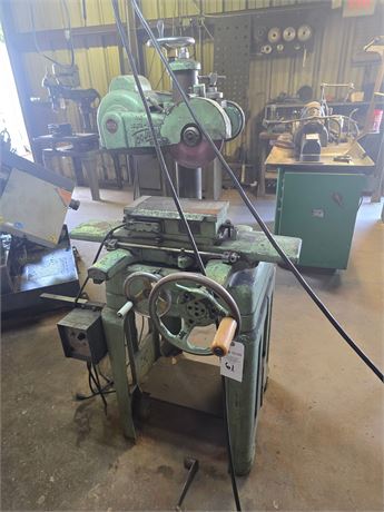Delta Milwaukee Toolmaker Surface Grinder